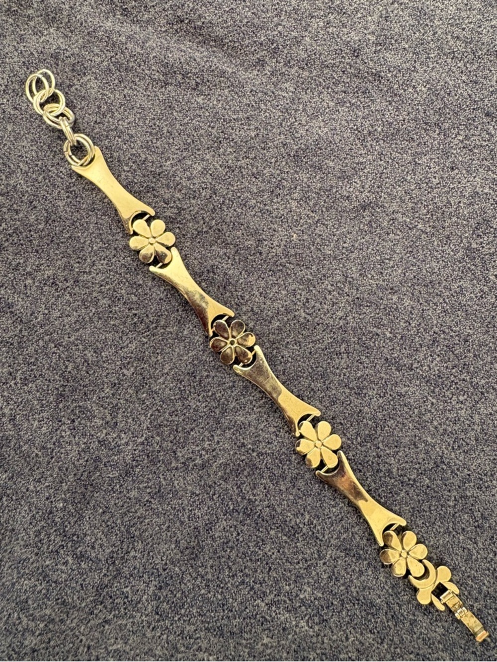 925 Sterling Silver bracelet with flowers - Picture 8 of 10